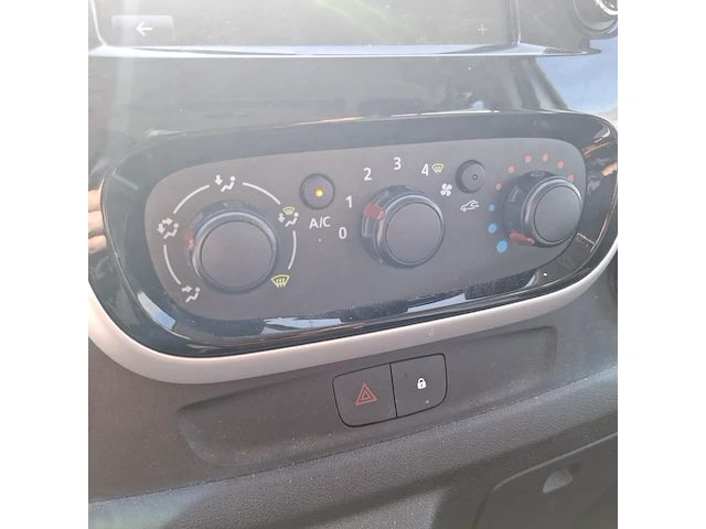 Personenbus, renault, trafic, 2016 - afbeelding 10 van  39