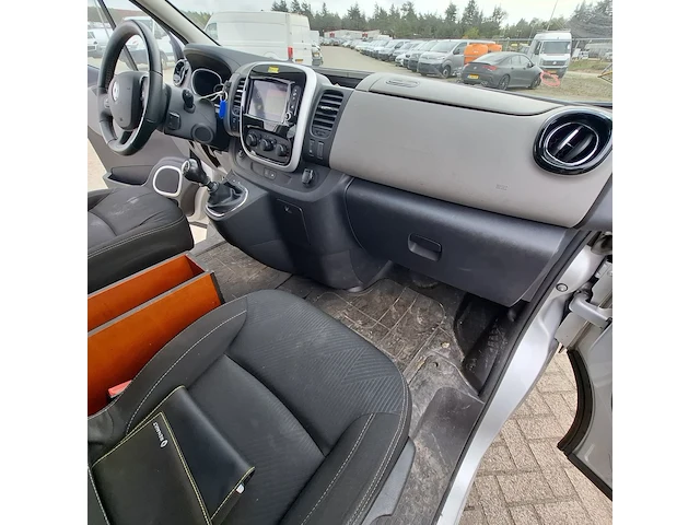 Personenbus, renault, trafic, 2016 - afbeelding 27 van  44