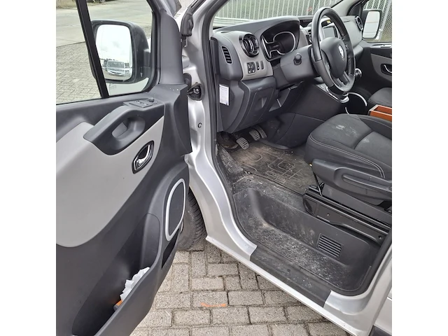 Personenbus, renault, trafic, 2016 - afbeelding 9 van  44
