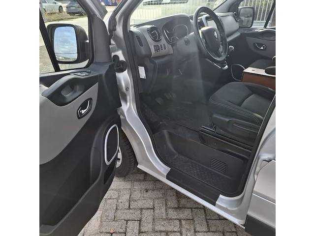 Personenbus, renault, trafic, 2016 - afbeelding 10 van  45
