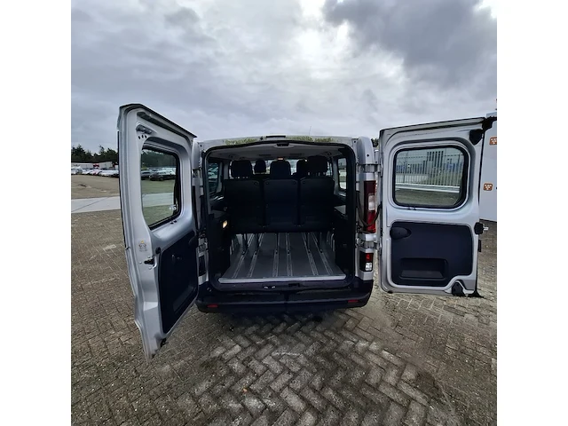 Personenbus, renault, trafic, 2017 - afbeelding 15 van  46