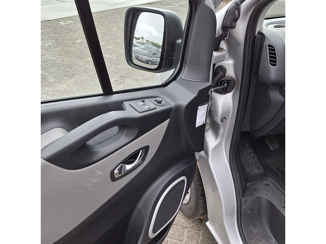 Personenbus, renault, trafic, 2017 - afbeelding 11 van  46