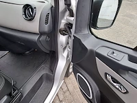 Personenbus, renault, trafic, 2017 - afbeelding 28 van  46