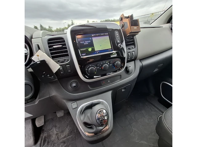 Personenbus, renault, trafic, 2017 - afbeelding 16 van  40