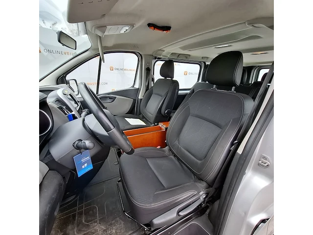 Personenbus, renault, trafic, 2017 - afbeelding 10 van  45