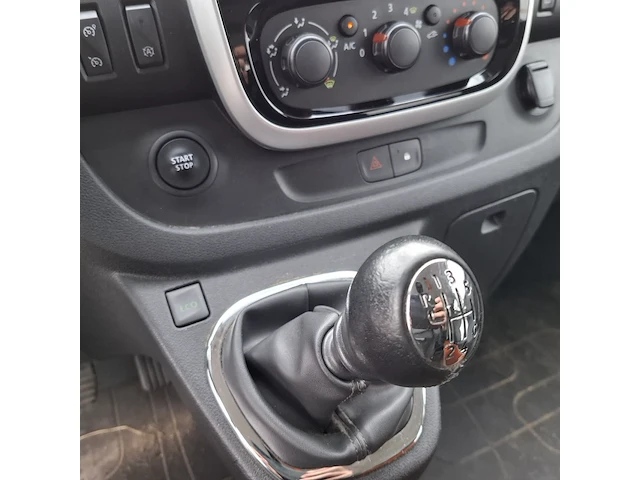 Personenbus, renault, trafic, 2017 - afbeelding 18 van  45