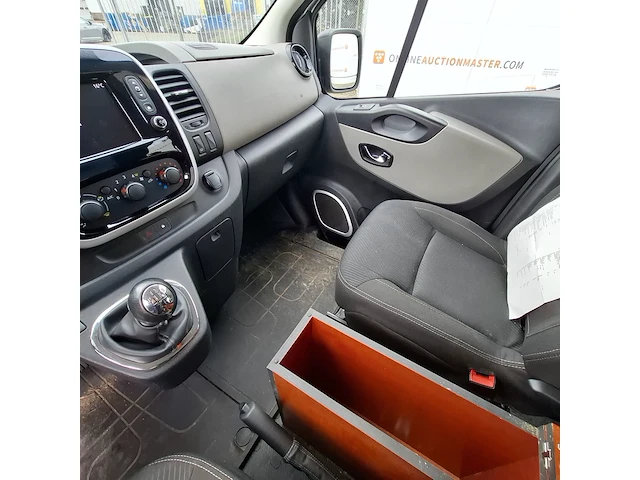 Personenbus, renault, trafic, 2017 - afbeelding 19 van  45