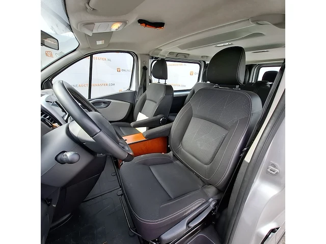 Personenbus, renault, trafic, 2017 - afbeelding 11 van  39