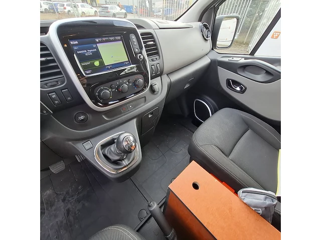 Personenbus, renault, trafic, 2017 - afbeelding 19 van  45