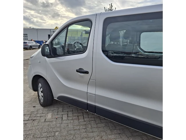 Personenbus, renault, trafic, 2017 - afbeelding 9 van  45