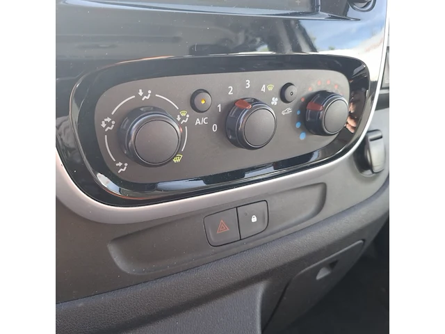 Personenbus, renault, trafic, 2018 - afbeelding 7 van  35