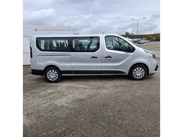 Personenbus, renault, trafic, 2019 - afbeelding 34 van  39