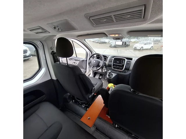 Personenbus, renault, trafic, 2019 - afbeelding 16 van  34