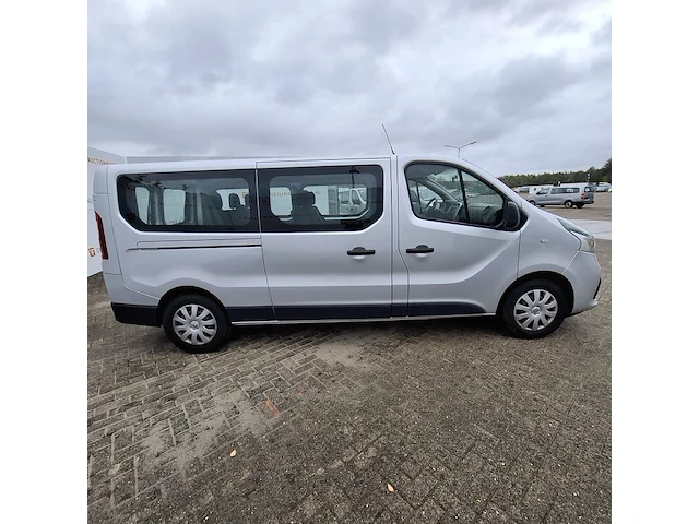 Personenbus, renault, trafic, 2019 - afbeelding 29 van  34