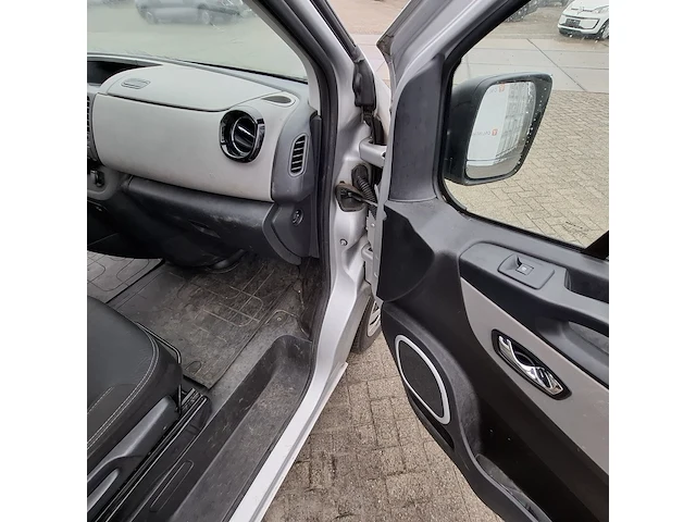 Personenbus renault, trafic, bouwjaar 2017 - afbeelding 20 van  46