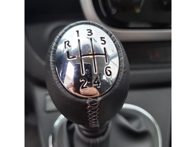 Personenbus, renault, trafic passenger, 2019 - afbeelding 17 van  43