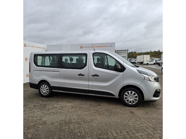 Personenbus, renault, trafic passenger, 2019 - afbeelding 39 van  43