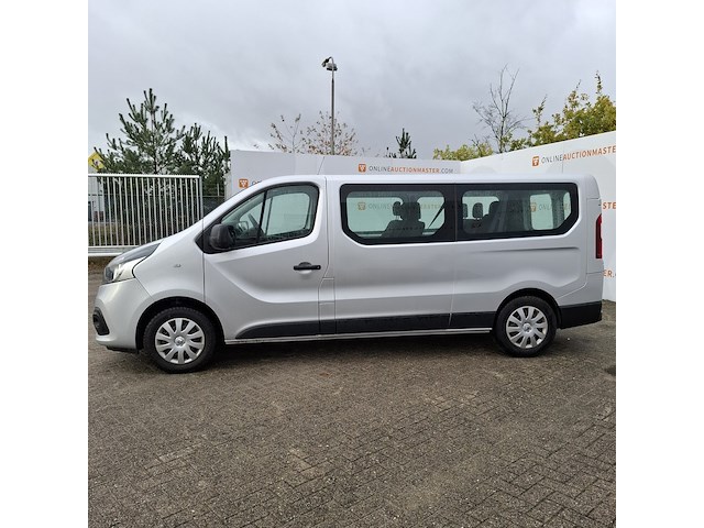 Personenbus, renault, trafic passenger, 2019 - afbeelding 43 van  43