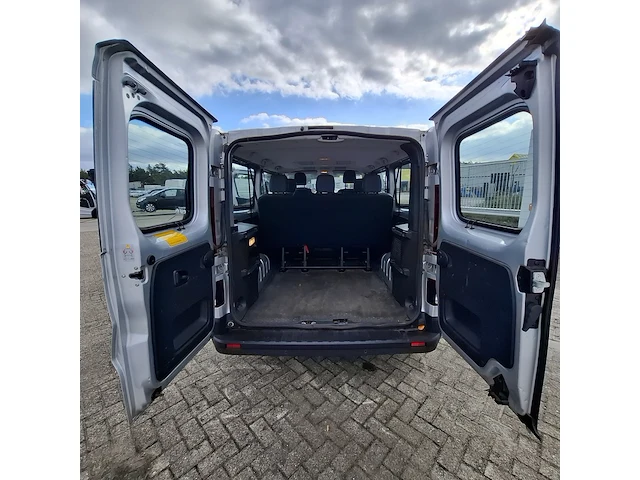 Personenbus, renault, trafic - afbeelding 13 van  47