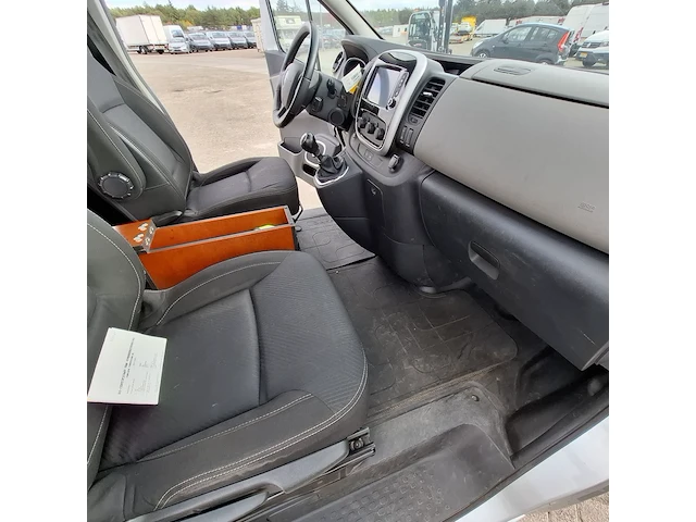 Personenbus, renault, trafic - afbeelding 21 van  47