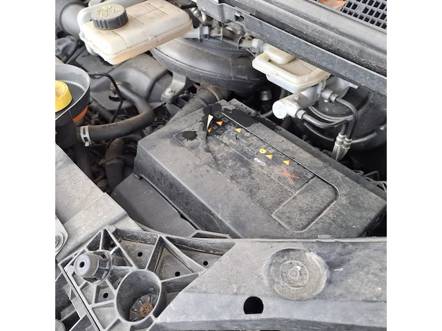 Personenbus, renault, trafic - afbeelding 39 van  47