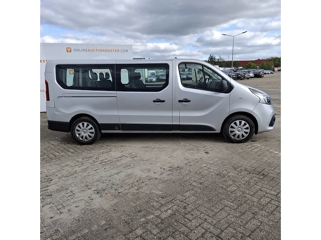 Personenbus, renault, trafic - afbeelding 34 van  47