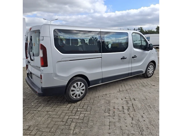 Personenbus, renault, trafic - afbeelding 43 van  47