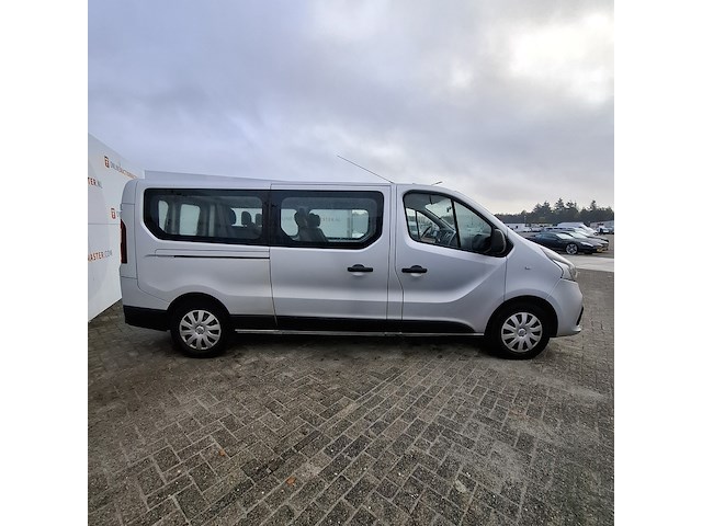Personenbus, renault, trafic - afbeelding 21 van  24