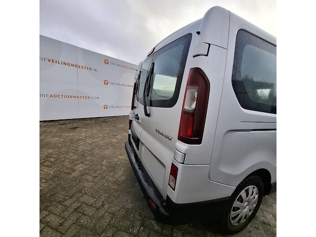 Personenbus, renault, trafic - afbeelding 22 van  24
