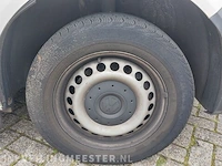 Personenbus volkswagen, tranporter kombi 7- persoons, wit - afbeelding 5 van  41