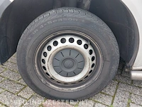 Personenbus volkswagen, tranporter kombi 7- persoons, wit - afbeelding 15 van  41