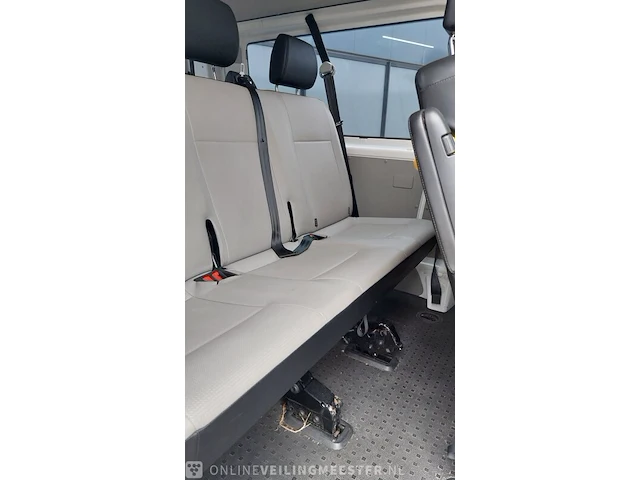 Personenbus volkswagen, tranporter kombi 7- persoons, wit - afbeelding 21 van  41