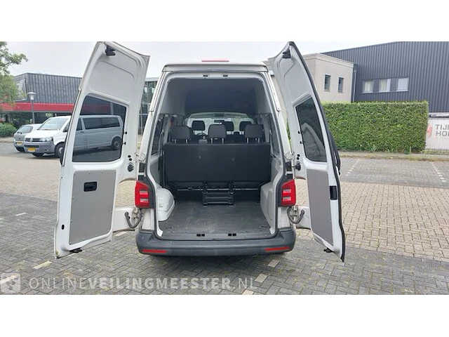 Personenbus volkswagen, tranporter kombi 7- persoons, wit - afbeelding 24 van  41