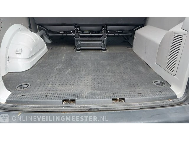 Personenbus volkswagen, tranporter kombi 7- persoons, wit - afbeelding 26 van  41