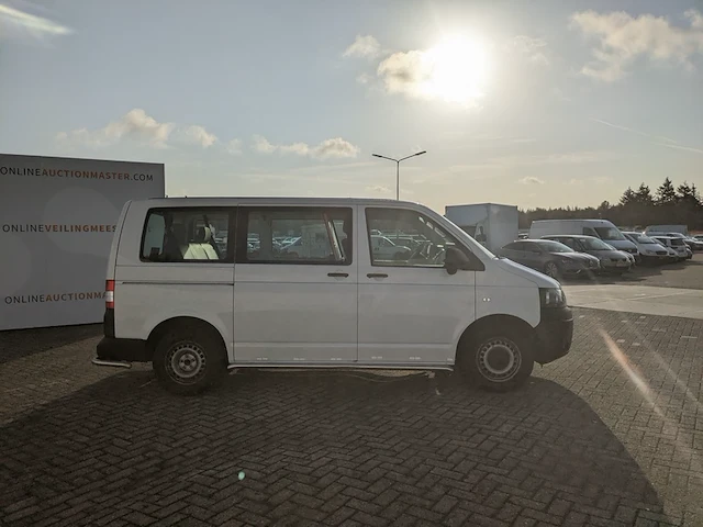 Personenbus, volkswagen, transporter, 2014 - afbeelding 33 van  37
