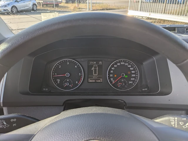 Personenbus, volkswagen, transporter, 2016 - afbeelding 5 van  44