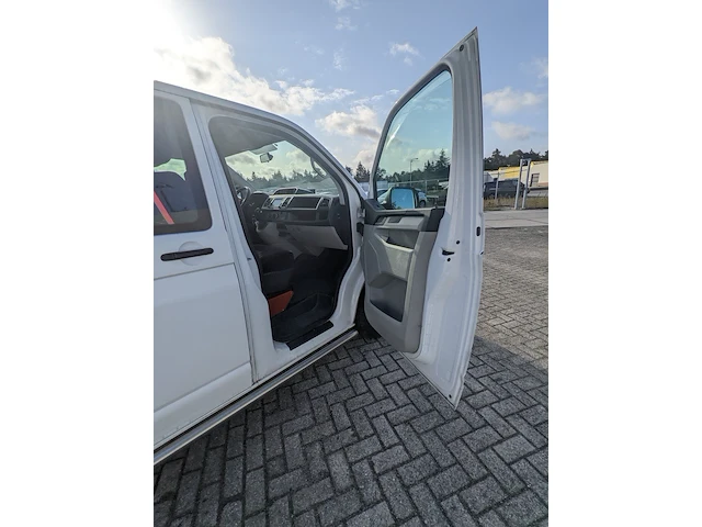 Personenbus, volkswagen, transporter, 2016 - afbeelding 24 van  49