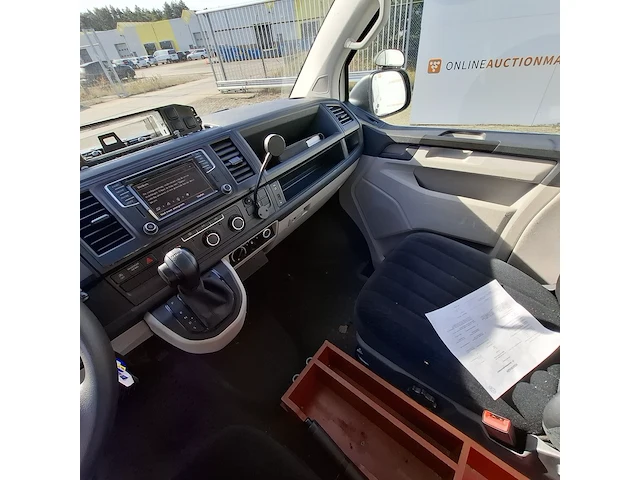 Personenbus, volkswagen, transporter, 2016 - afbeelding 9 van  35