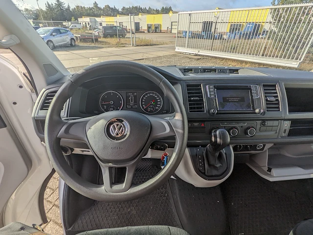 Personenbus, volkswagen, transporter, 2017 - afbeelding 5 van  47