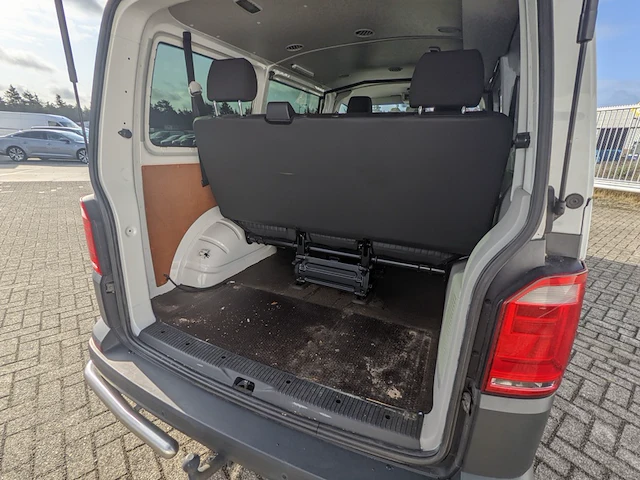 Personenbus, volkswagen, transporter, 2017 - afbeelding 18 van  47