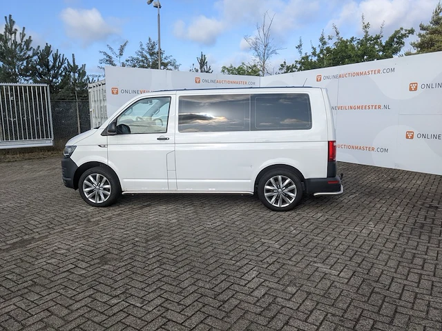 Personenbus, volkswagen, transporter, 2017 - afbeelding 47 van  47