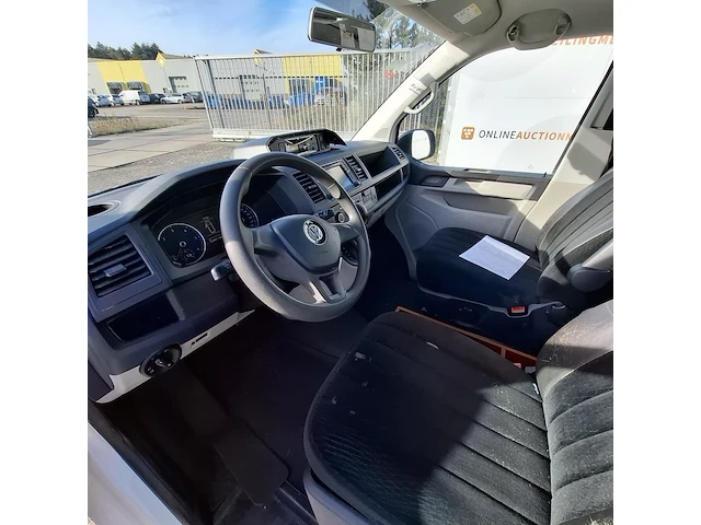 Personenbus, volkswagen, transporter, 2017 - afbeelding 2 van  57