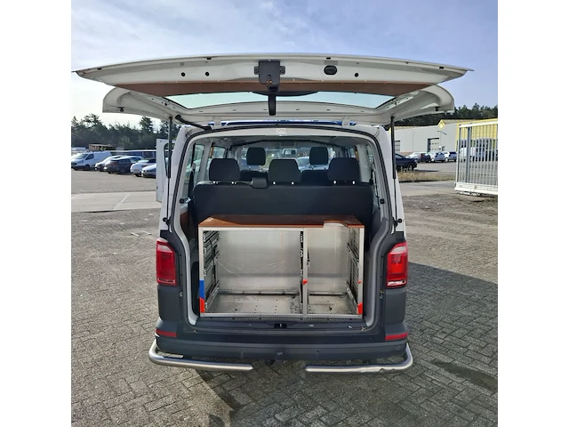 Personenbus, volkswagen, transporter, 2017 - afbeelding 10 van  57