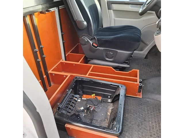 Personenbus, volkswagen, transporter, 2017 - afbeelding 41 van  61