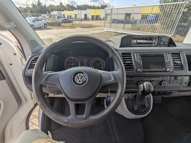Personenbus, volkswagen, transporter, 2019 - afbeelding 6 van  47