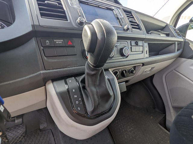 Personenbus, volkswagen, transporter, 2019 - afbeelding 13 van  47