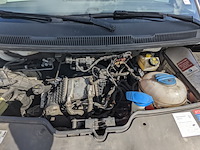 Personenbus, volkswagen, transporter, 2019 - afbeelding 30 van  47