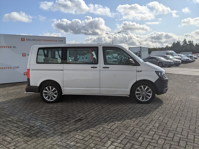Personenbus, volkswagen, transporter, 2019 - afbeelding 43 van  47