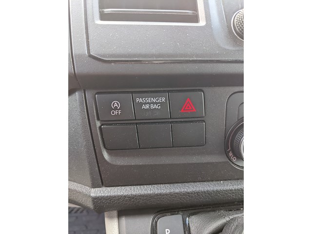 Personenbus, volkswagen, transporter, 2019 - afbeelding 11 van  45