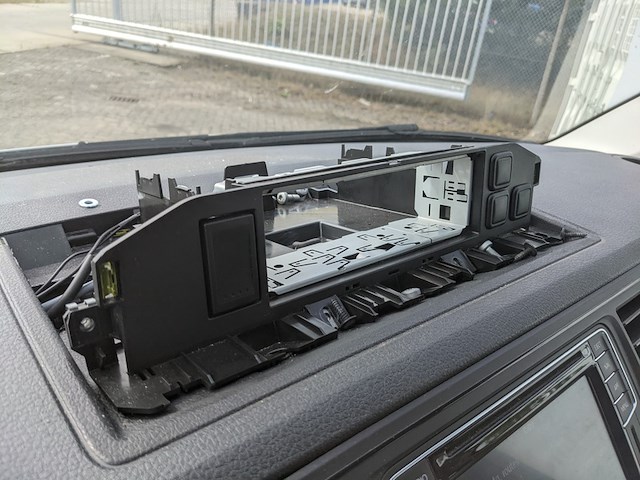 Personenbus, volkswagen, transporter, 2019 - afbeelding 15 van  45